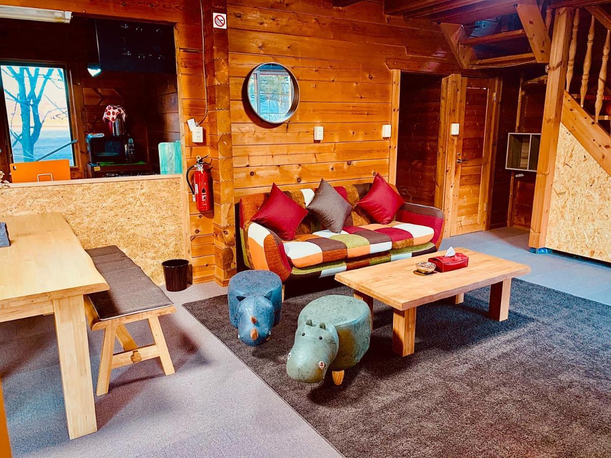 白老町 Tomy'S Log House - Need Carヴィラ エクステリア 写真